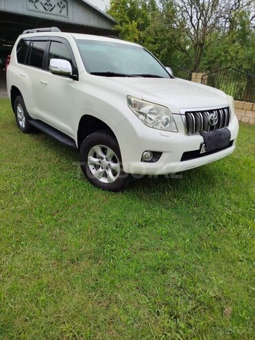 Toyota Land Cruiser Prado 2010, 199,000 km - 2.7 л - Sabirabad