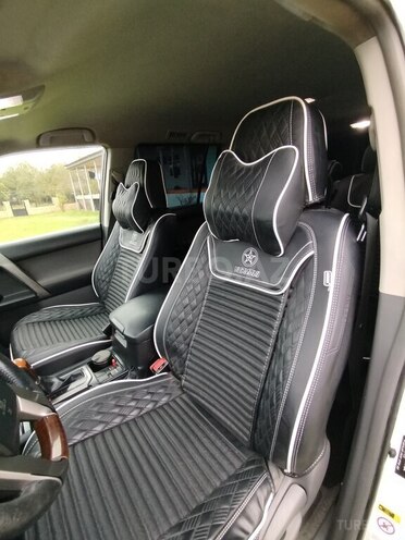 Toyota Land Cruiser Prado 2010, 199,000 km - 2.7 л - Sabirabad