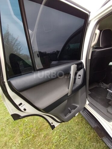 Toyota Land Cruiser Prado 2010, 199,000 km - 2.7 л - Sabirabad