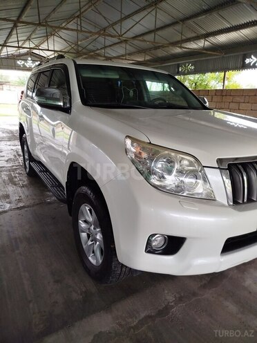 Toyota Land Cruiser Prado 2010, 199,000 km - 2.7 л - Sabirabad