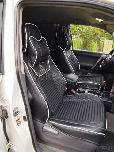 Toyota Land Cruiser Prado 2010, 199,000 km - 2.7 л - Sabirabad