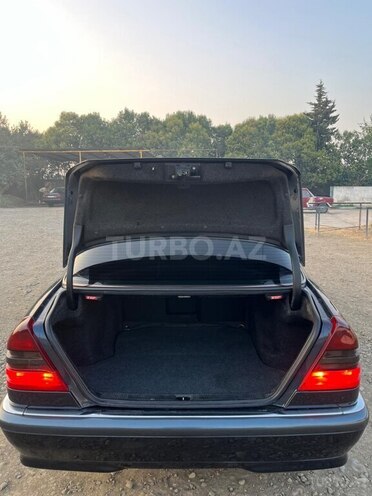 Mercedes C 240 2000, 300,000 km - 2.4 l - Cəlilabad