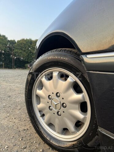 Mercedes C 240 2000, 300,000 km - 2.4 l - Cəlilabad