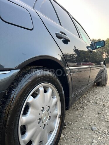 Mercedes C 240 2000, 300,000 km - 2.4 l - Cəlilabad