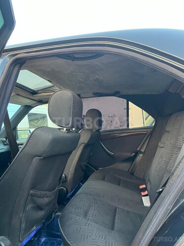 Mercedes C 240 2000, 300,000 km - 2.4 l - Cəlilabad