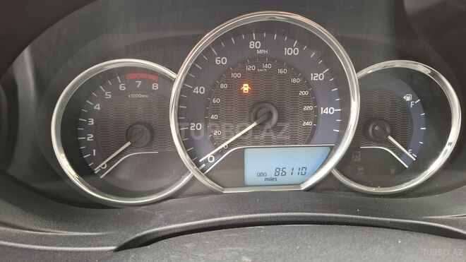 Toyota Corolla 2014, 138,581 km - 1.8 л - Bakı