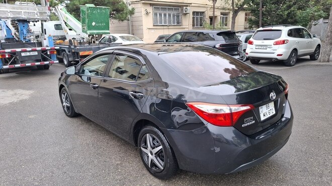 Toyota Corolla 2014, 138,581 km - 1.8 л - Bakı