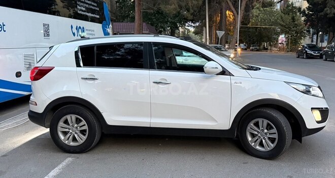 Kia Sportage 2010, 253,000 km - 2.0 л - Şirvan