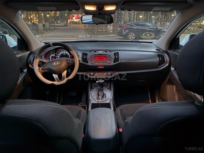 Kia Sportage 2010, 253,000 km - 2.0 л - Şirvan