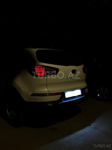 Kia Sportage 2010, 253,000 km - 2.0 л - Şirvan