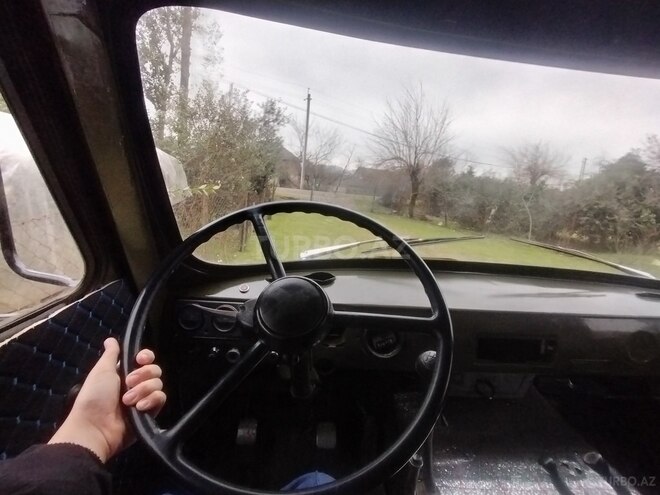 UAZ 3303 1987, 150,000 km - 2.4 l - Astara