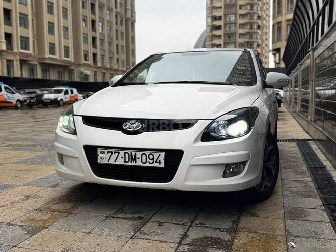 Hyundai i30 2011, 179,600 km - 1.4 l - Bakı