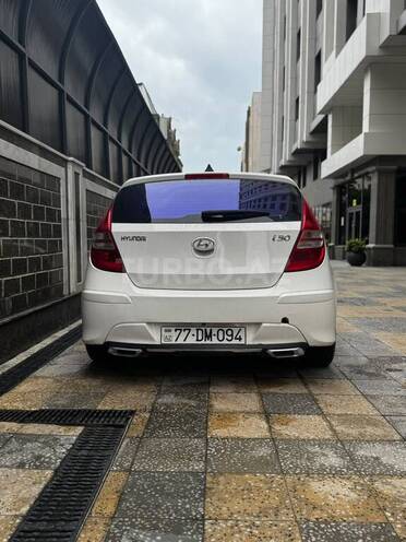 Hyundai i30 2011, 179,600 km - 1.4 l - Bakı