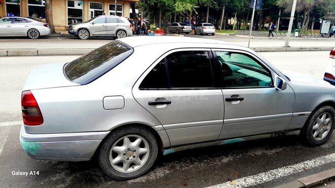 Mercedes C 180 1997, 413,000 km - 1.8 l - Bakı