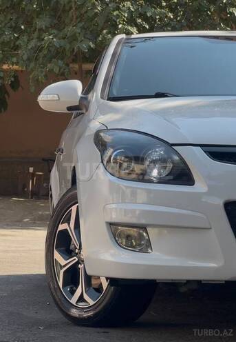 Hyundai i30 2011, 179,600 km - 1.4 l - Bakı