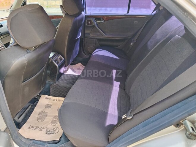 Mercedes E 200 1998, 500,180 km - 2.0 l - Bərdə
