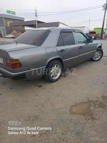 Mercedes 300 D 1989, 250,000 km - 3.0 л - İmişli