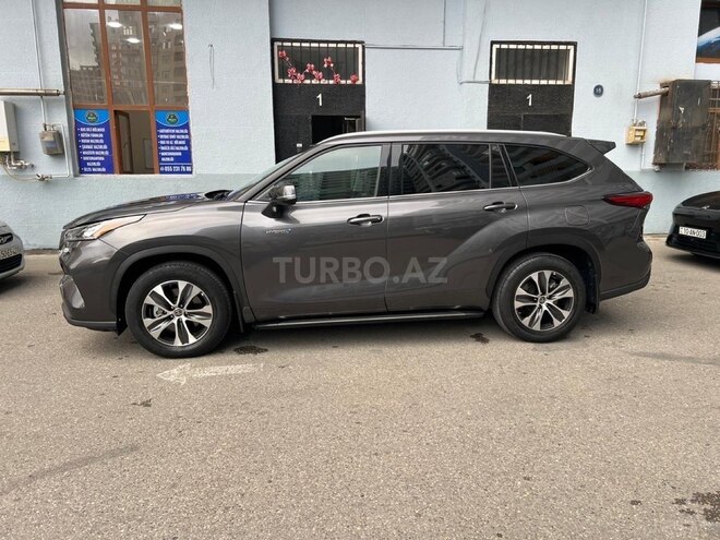 Toyota Highlander 2022, 53,000 km - 2.5 l - Bakı