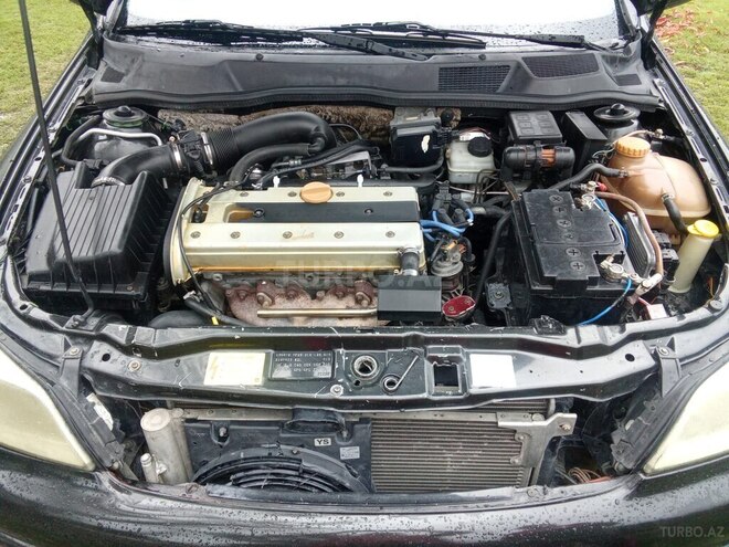 Opel Astra 1999, 220,000 km - 2.0 л - Göyçay