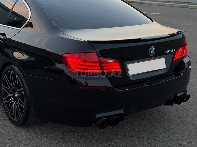 BMW 528 2014, 140,000 km - 2.0 л - Gəncə