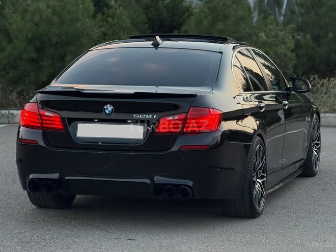 BMW 528 2014, 140,000 km - 2.0 л - Gəncə