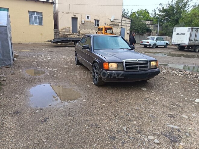 Mercedes 190 1990, 350,000 km - 1.8 l - Sumqayıt