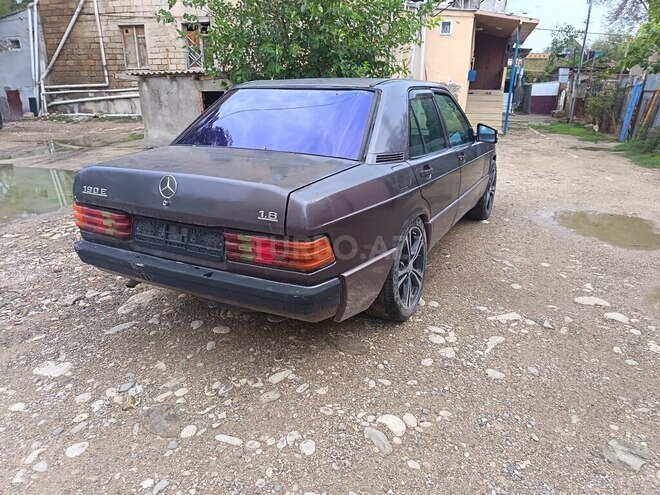 Mercedes 190 1990, 350,000 km - 1.8 l - Sumqayıt