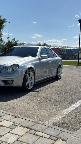 Mercedes E 240 2003, 304,000 km - 2.6 l - Bakı