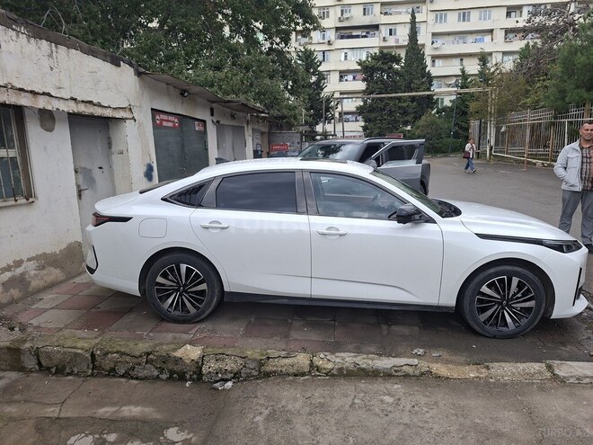 Changan Qiyuan A05 2025, 35,600 km - 1.5 л - Bakı