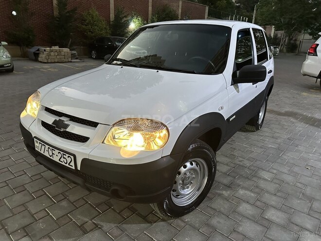 Chevrolet Niva 2014, 200,000 km - 1.7 l - Bakı