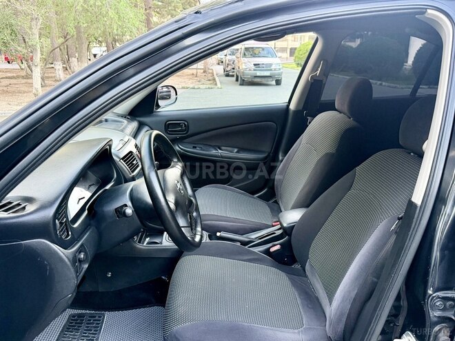 Nissan Sunny 2010, 274,111 km - 1.6 л - Sumqayıt