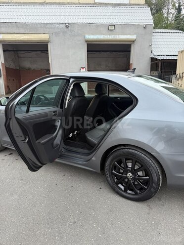 Volkswagen Jetta 2011, 308,614 km - 2.5 л - Bakı