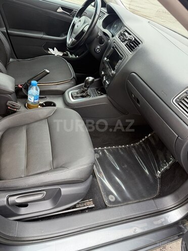 Volkswagen Jetta 2011, 308,614 km - 2.5 л - Bakı