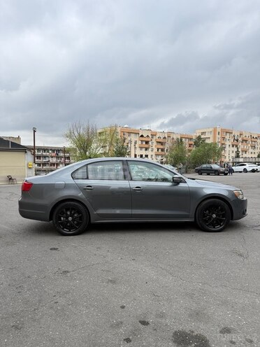 Volkswagen Jetta 2011, 308,614 km - 2.5 л - Bakı