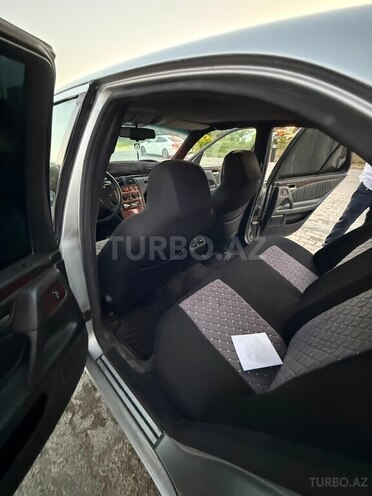 Mercedes E 290 1996, 350,000 km - 2.9 l - Bakı