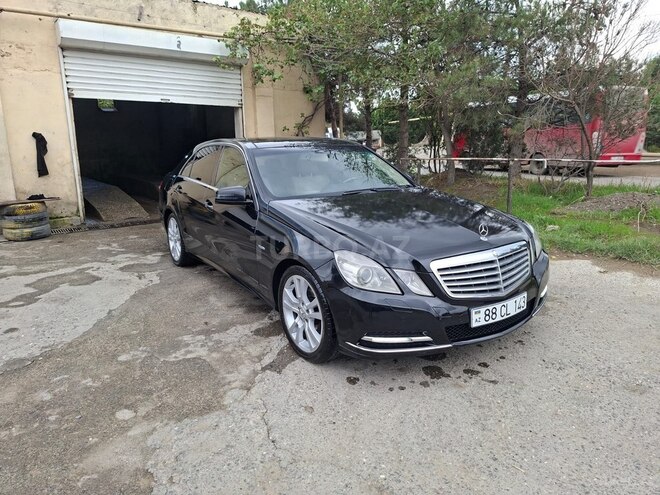 Mercedes E 220 2010, 192,738 km - 2.1 l - Bakı