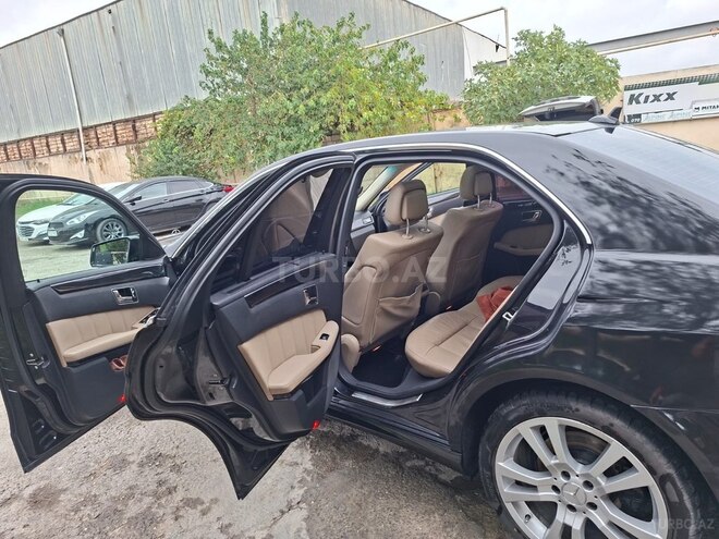 Mercedes E 220 2010, 192,738 km - 2.1 l - Bakı