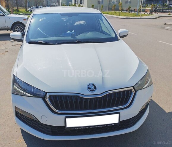 Skoda Rapid 2020, 196,000 km - 1.6 l - Bakı