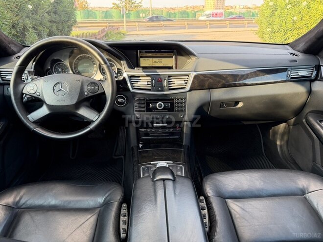 Mercedes E 350 2010, 300,000 km - 3.5 l - Bakı