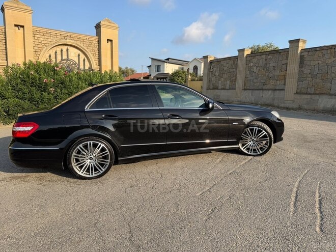 Mercedes E 350 2010, 300,000 km - 3.5 l - Bakı