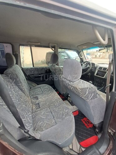Mitsubishi Pajero io 1999, 286,000 km - 1.8 l - Bakı