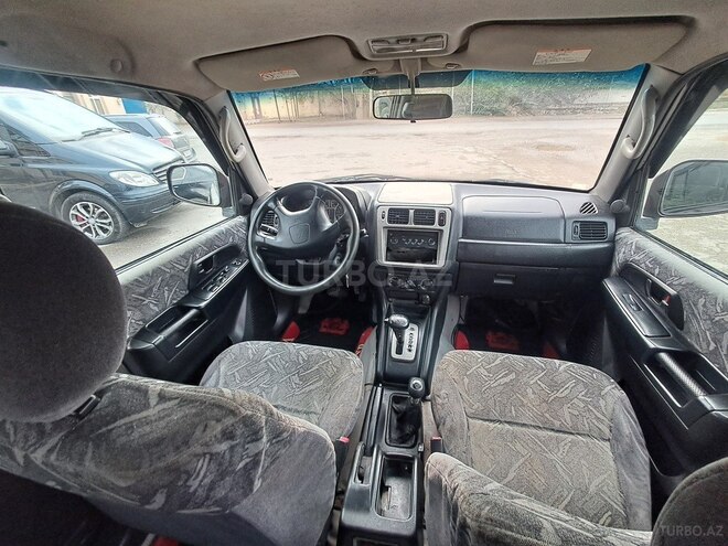 Mitsubishi Pajero io 1999, 286,000 km - 1.8 l - Bakı
