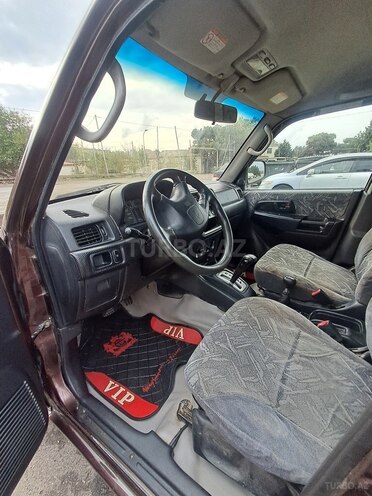 Mitsubishi Pajero io 1999, 286,000 km - 1.8 l - Bakı