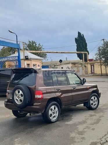 Mitsubishi Pajero io 1999, 286,000 km - 1.8 l - Bakı