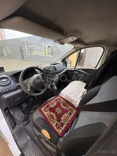 Opel Vivaro 2015, 259,217 km - 1.6 l - Bakı