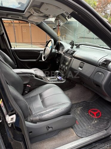 Mercedes ML 320 2003, 270,000 km - 3.2 l - Bakı