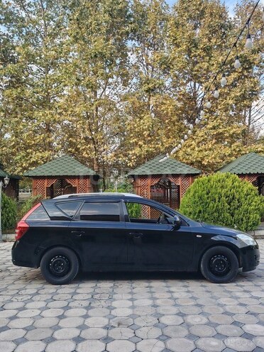 Kia  2008, 550,000 km - 1.6 l - Şəki