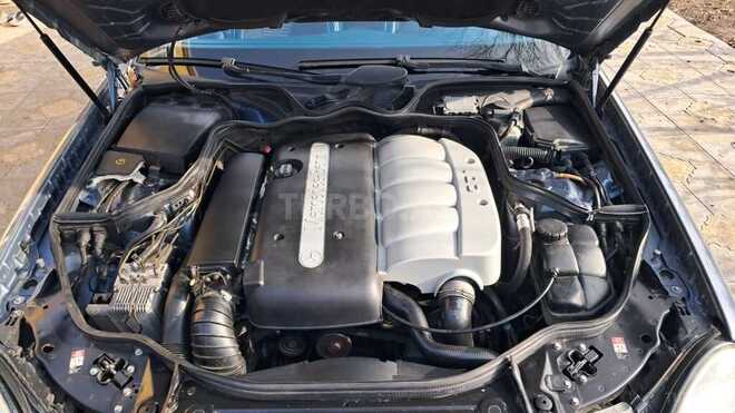 Mercedes E 220 2004, 270,000 km - 2.2 л - Beyləqan