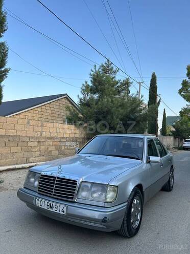 Mercedes E 220 1993, 425,000 km - 2.2 l - Bakı