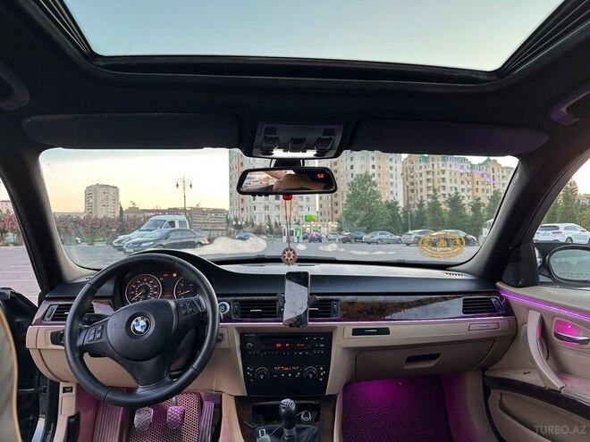 BMW 330 2006, 260,000 km - 3.0 l - Sumqayıt